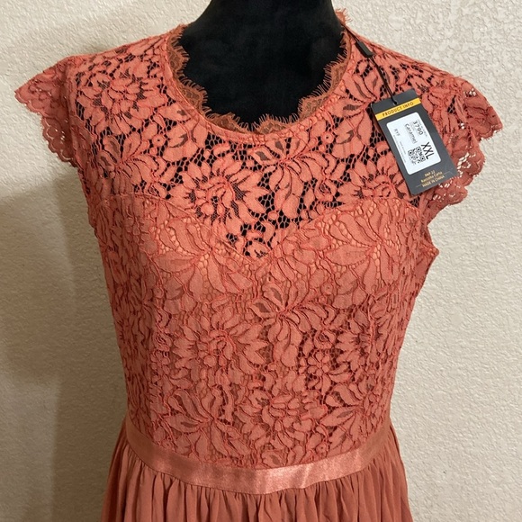 DRESS BY MIUSOL Elegant Lace TERRA-COTTA Dress - Picture 2 of 6